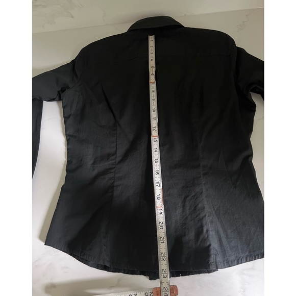 Sisley black blouse, size M, fits like a small ( see measurements ) - Picture 8 of 15